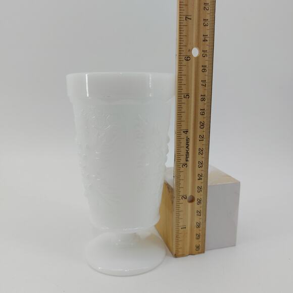 Anchor Hocking Colony Grape Milk Glass White Goblet Footed - Picture 2 of 14
